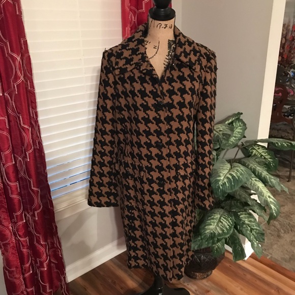 Wool coat - Picture 1 of 5